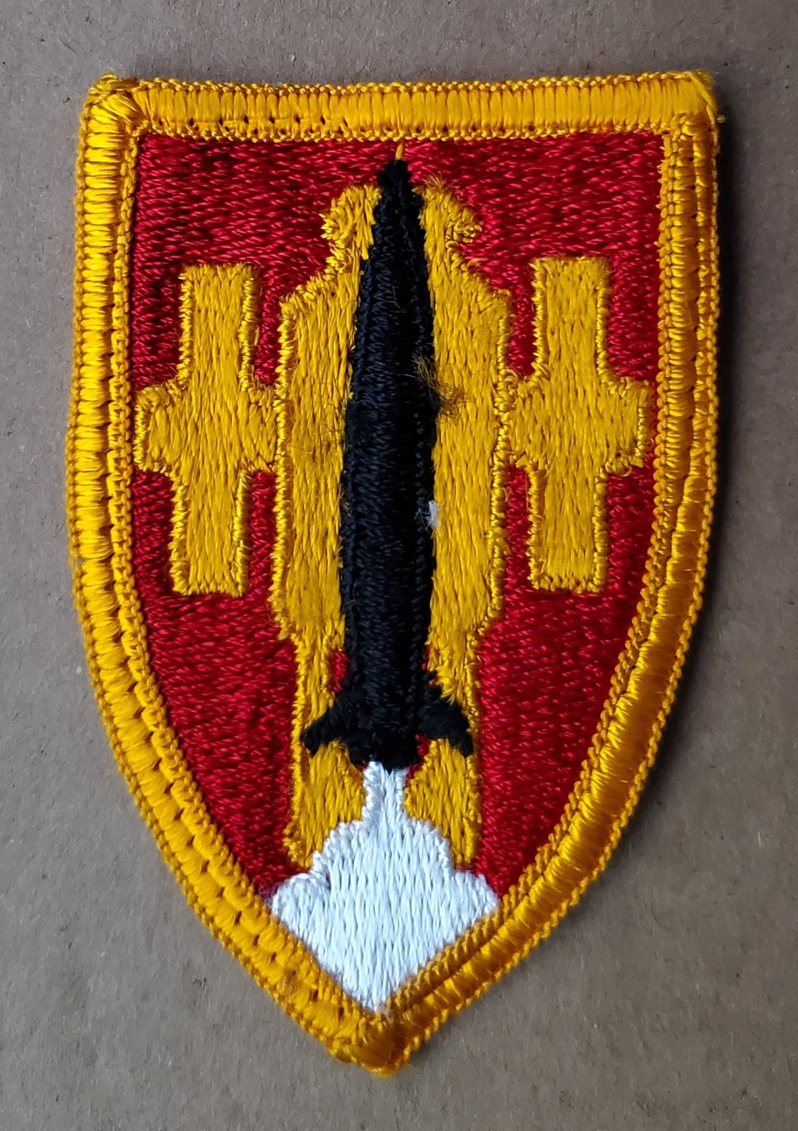 US ARTILLERY & MISSILE SCHOOL PATCH 3 X 2 INCH