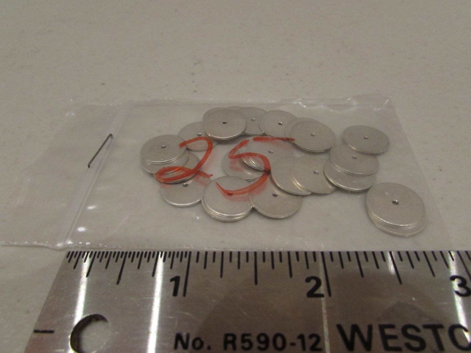 NEW Lot of 25 Swagelok VCR Restricted Orifice Gaskets 0.040 Silver Plate USA