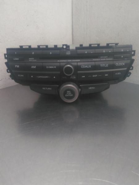 Audio Equipment Radio Audio AM-FM-6 CD 6 Disc EX-L Fits 08-10 ACCORD 926129