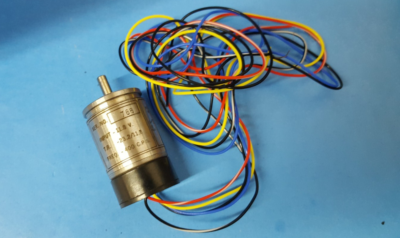SYNCHRO Control System, W1630B-1-118, HARTMAN, 11.8V-400HZ, 5990-00-879-5000