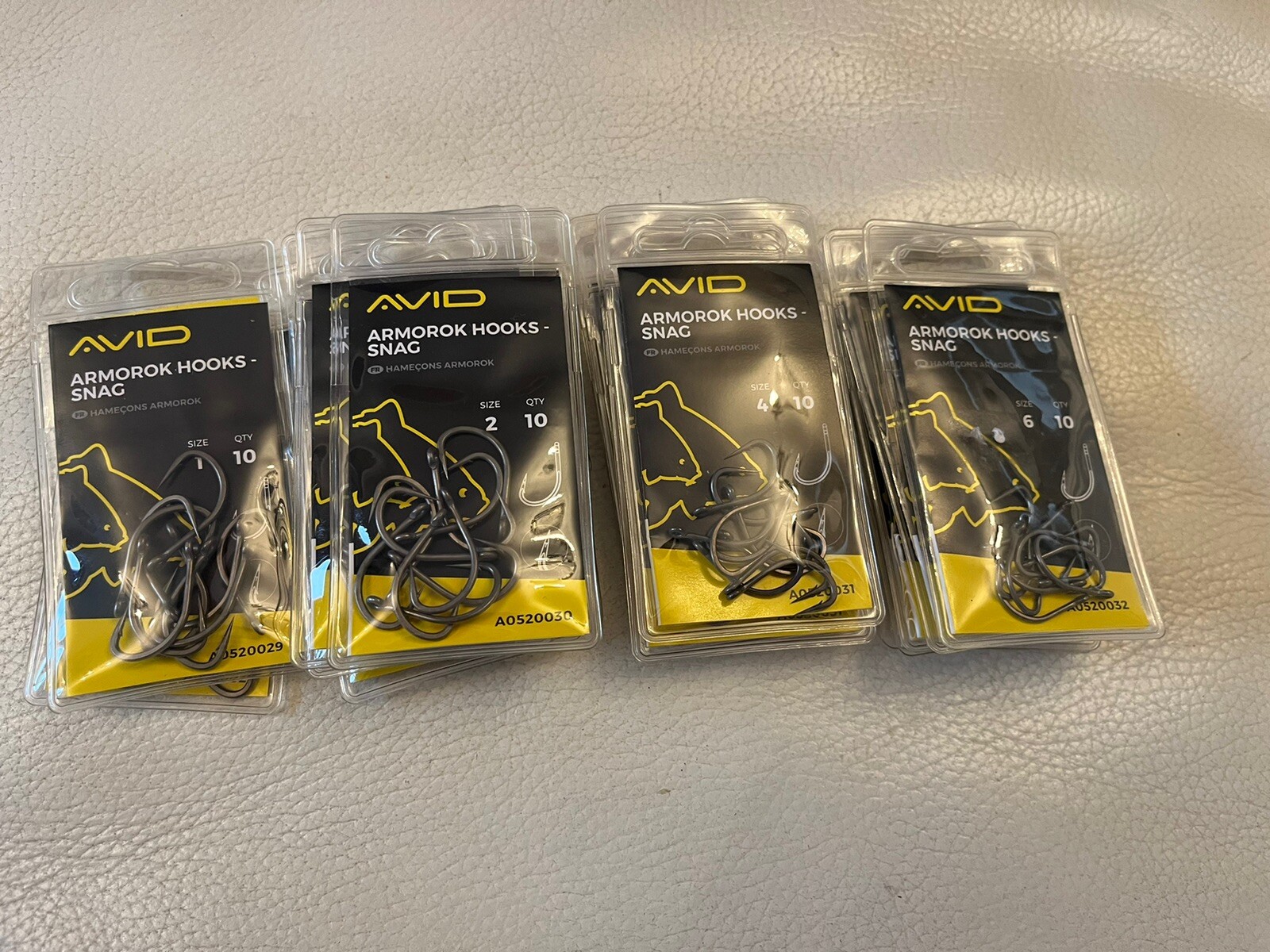 Avid Armorok Snag Hooks Eyed Barbed ALL SIZES