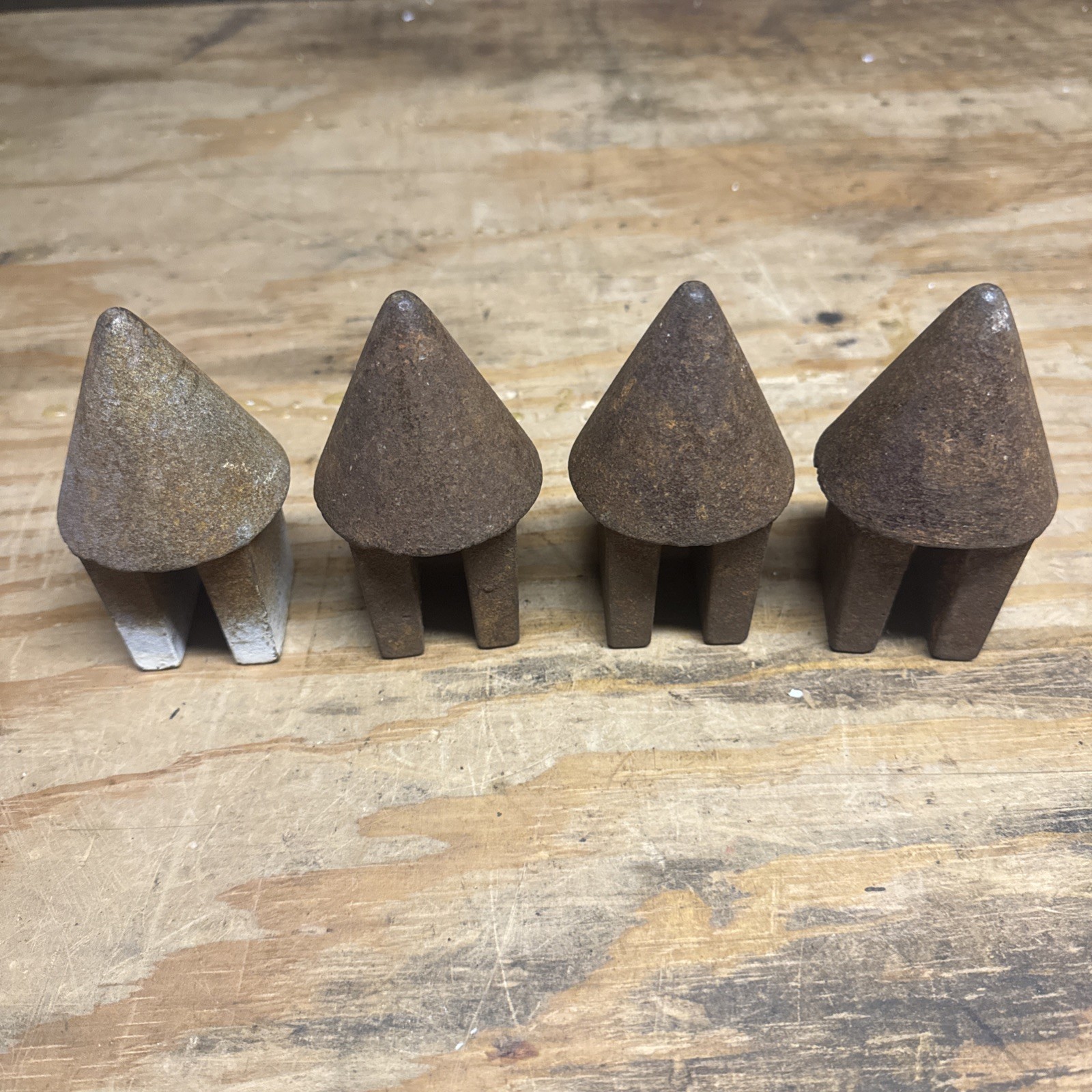 Acorn Platens Lot of 4 Mfg. Philadelphia, Pennsylvania.  NOS ￼
