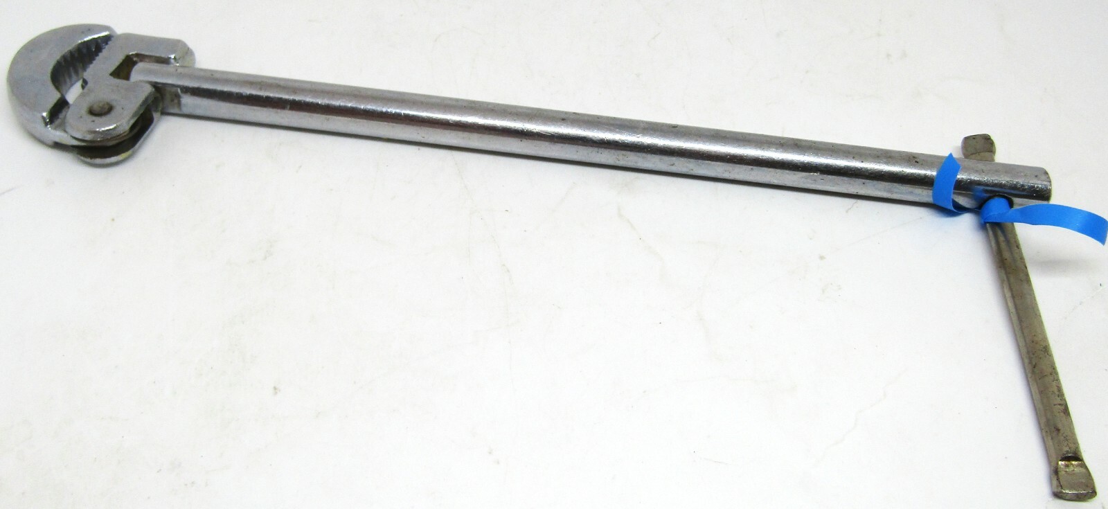 Plumber Basin Wrench 3/8" - 1 1/4" Swivel head 11" T Handle.