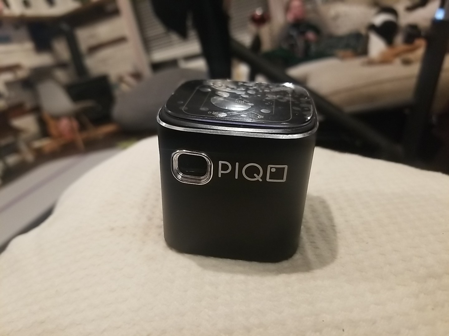 piqo projector portable pocket used from Japan mobile projector **No Cord**