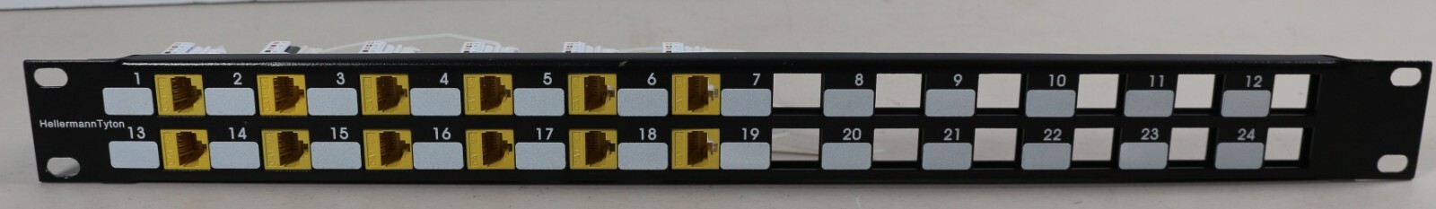 Hellermann Tyton 24 port Keystone Jack Panel w/ 12 Cat 5e Inline Couplers