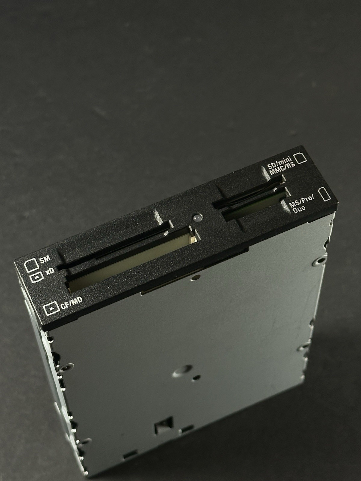 Dell USB Flash Card Reader TEAC CA-200 N533 1930930B00