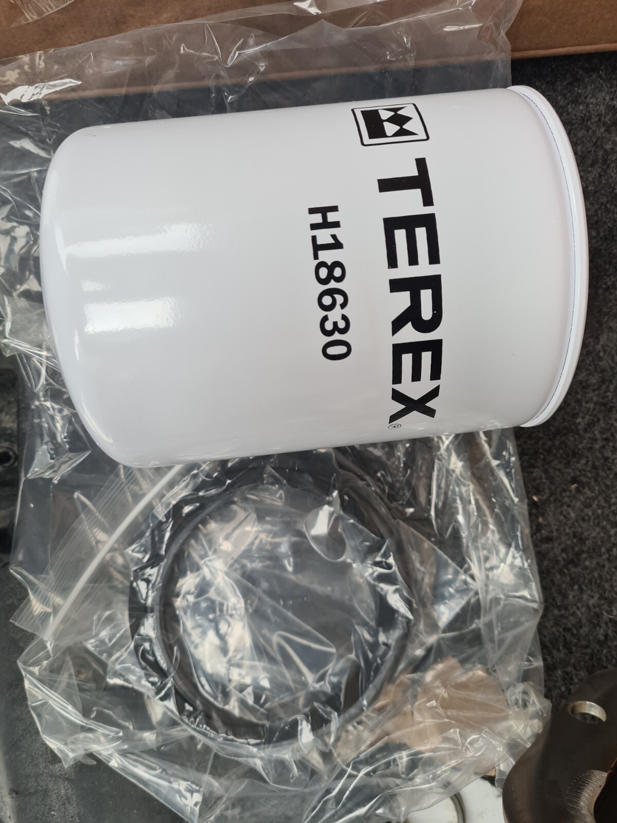 TEREX Utilities H18630 Replacemen Interchange Spin-On Main Filter OEM