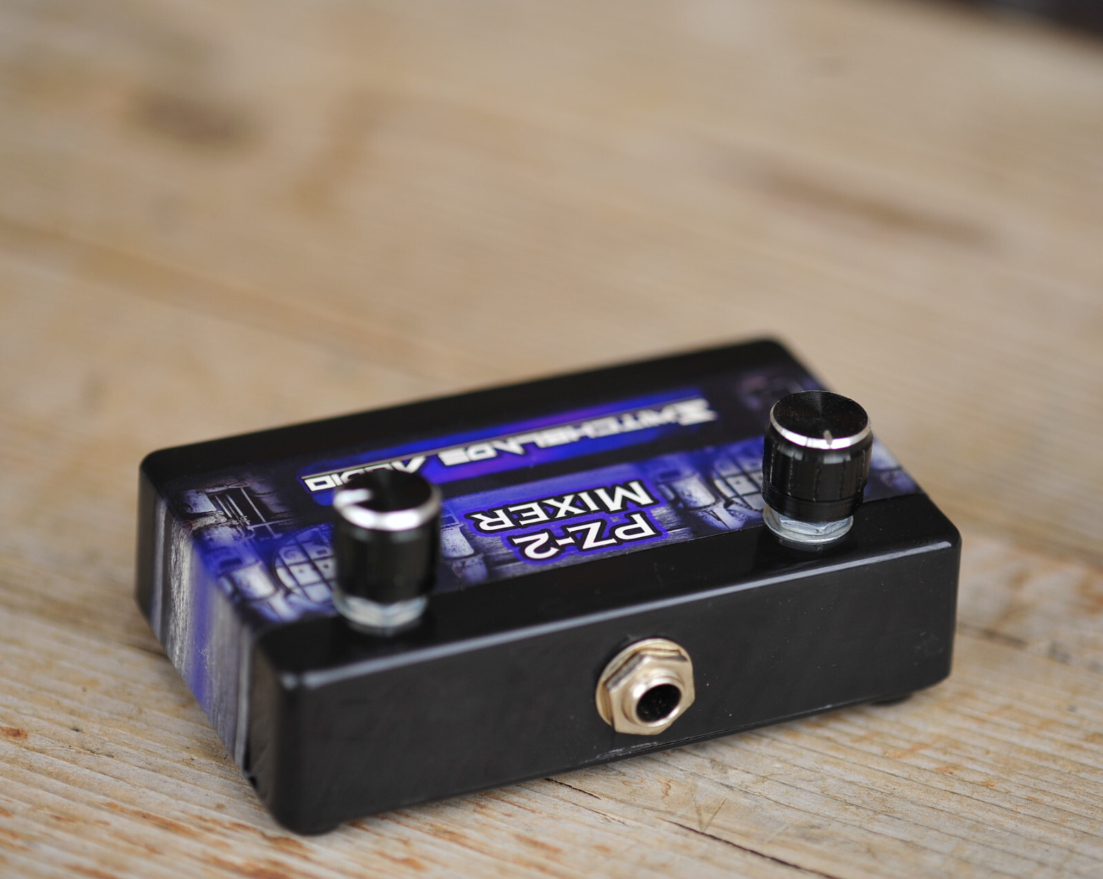2-Channel Passive Mixer PZ-2 - Compact Switchblade Audio