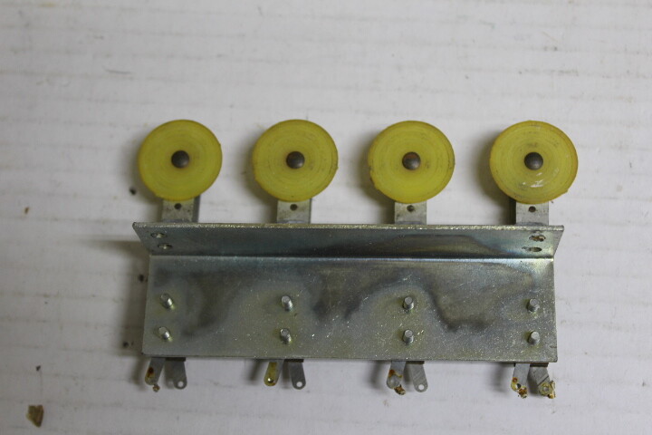 Used Allied Leisure DYN O MITE Pinball Machine Target Assembly
