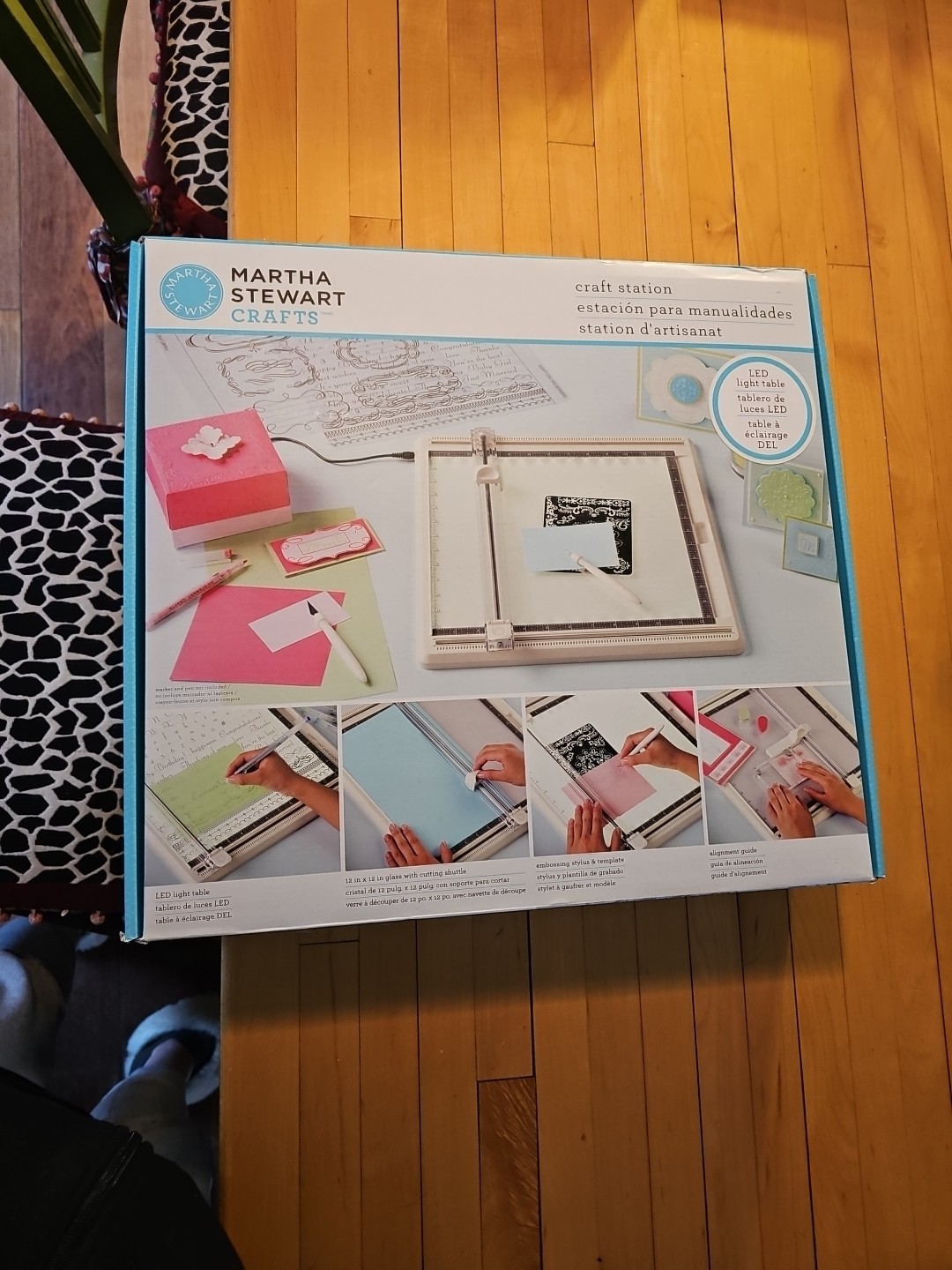 Martha Stewart LED Light Table Craft Station 12” Cutting Align Template