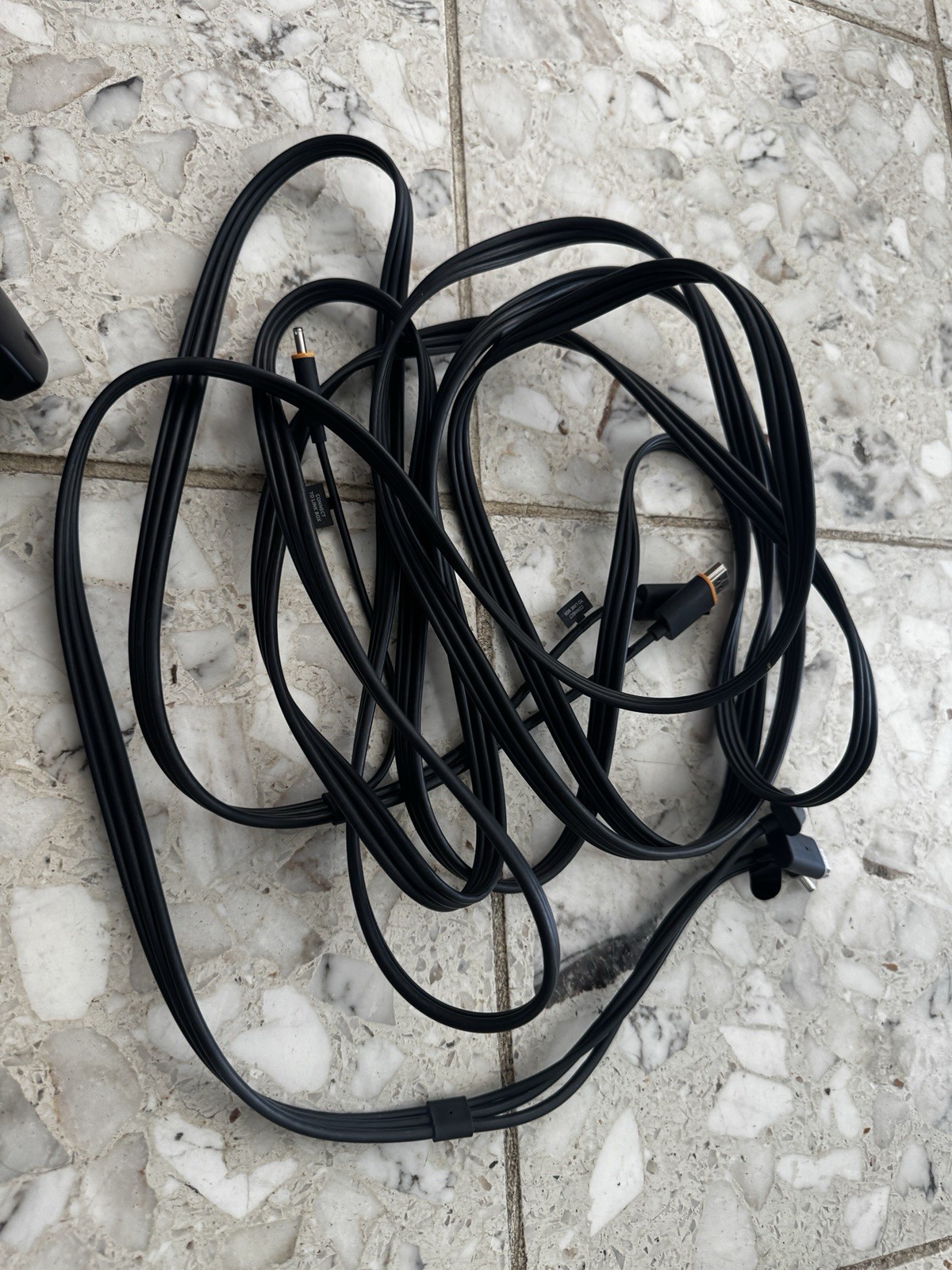 HTC Vive VR Headset Bundle + Pro Audio Strap (Read Description)