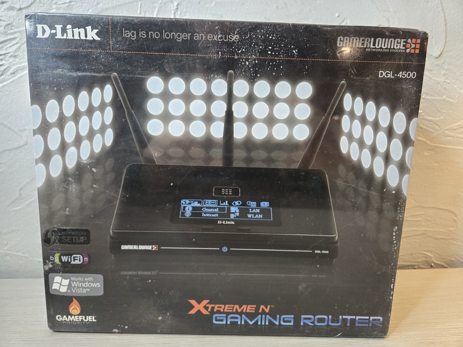 New Sealed D-Link Dgl-4500 Extreme N Gaming Router J122