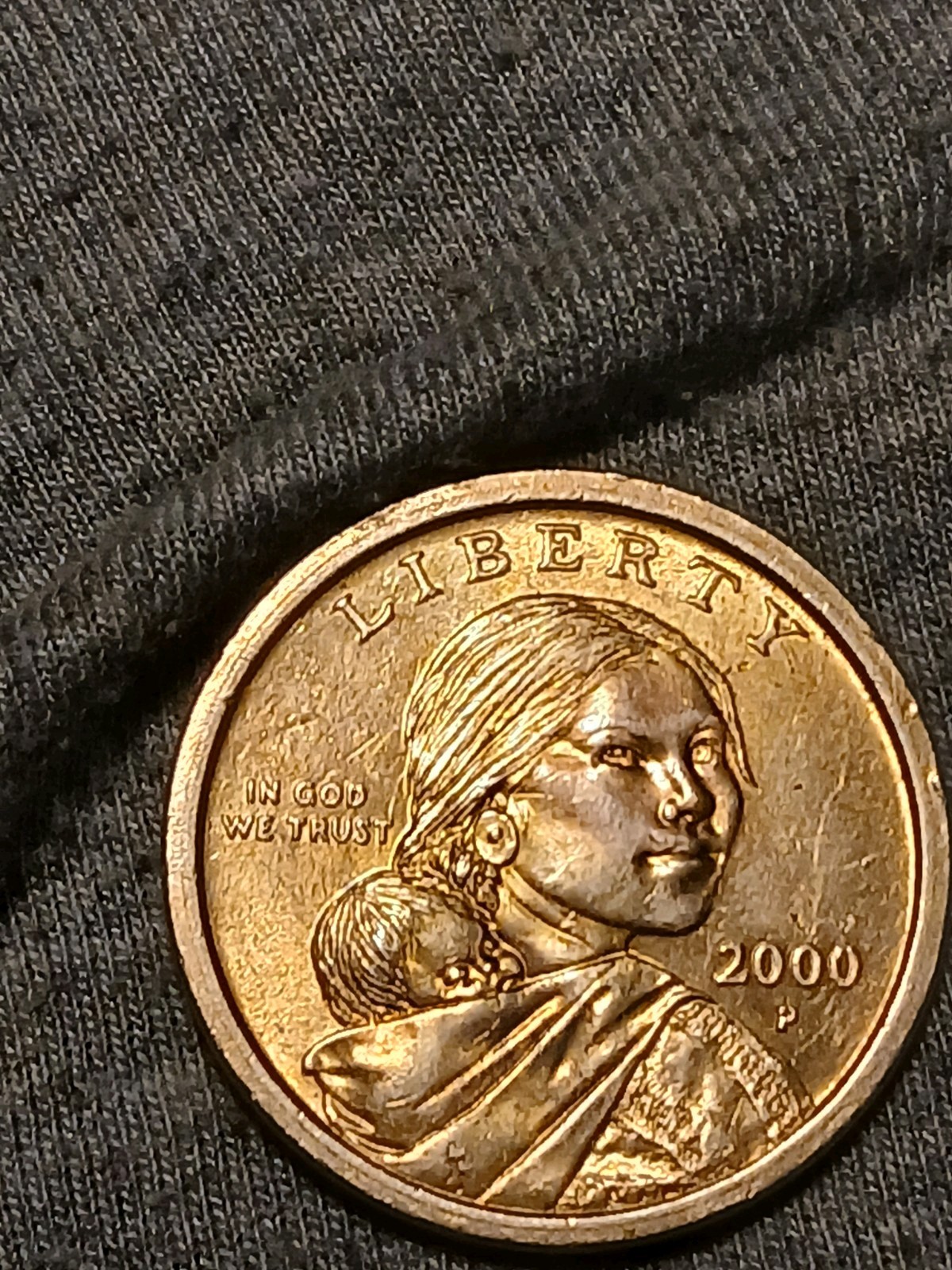 2000 Gold Sacagawea Dollars, Some Flag Details. But In Good Condition.