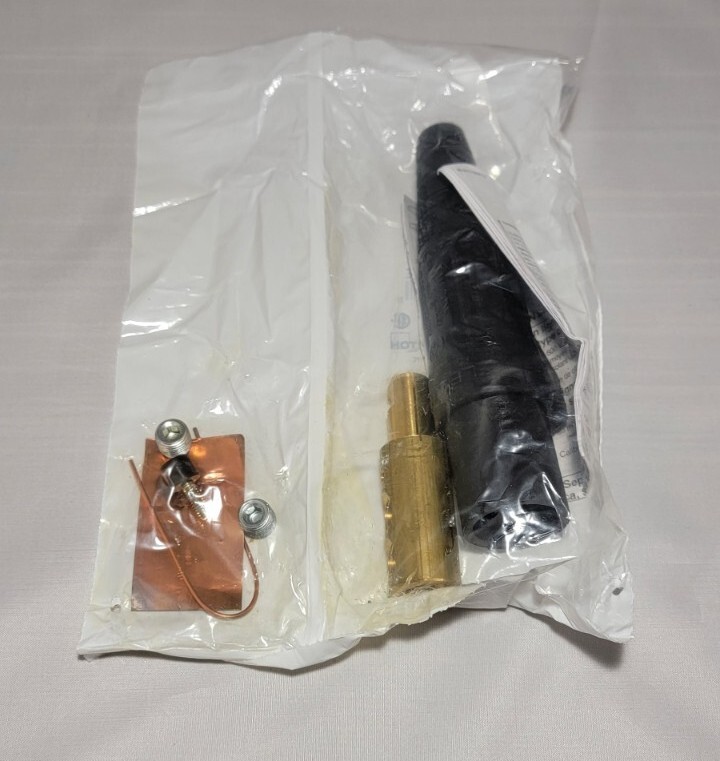 LEVITON 16D24 Connector, Cam-Lock Male Plug, 400A, 600V Black Single Pin