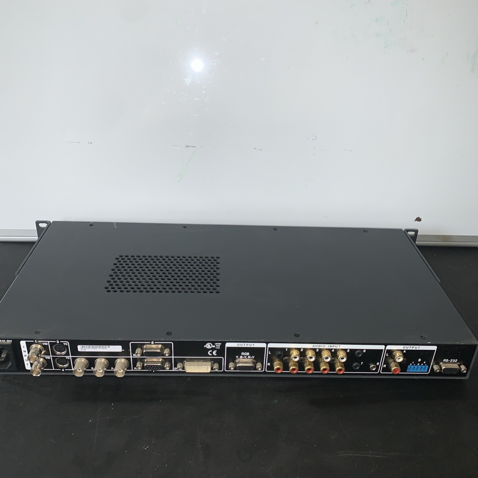 Extron IN1508 8 input Scaling Presentation Switcher Electronic Data Computer
