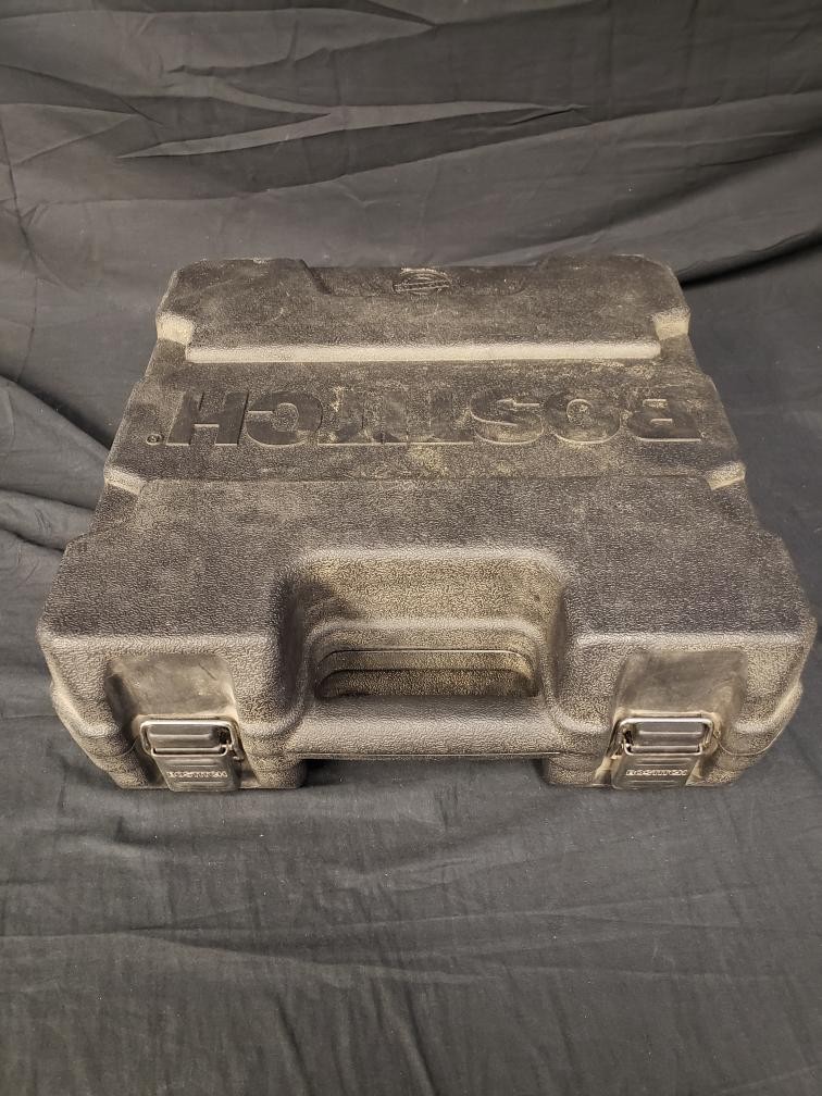 BOSTITCH FN1664 16GA FINISH NAILER IN HARD CASE (24591-2)