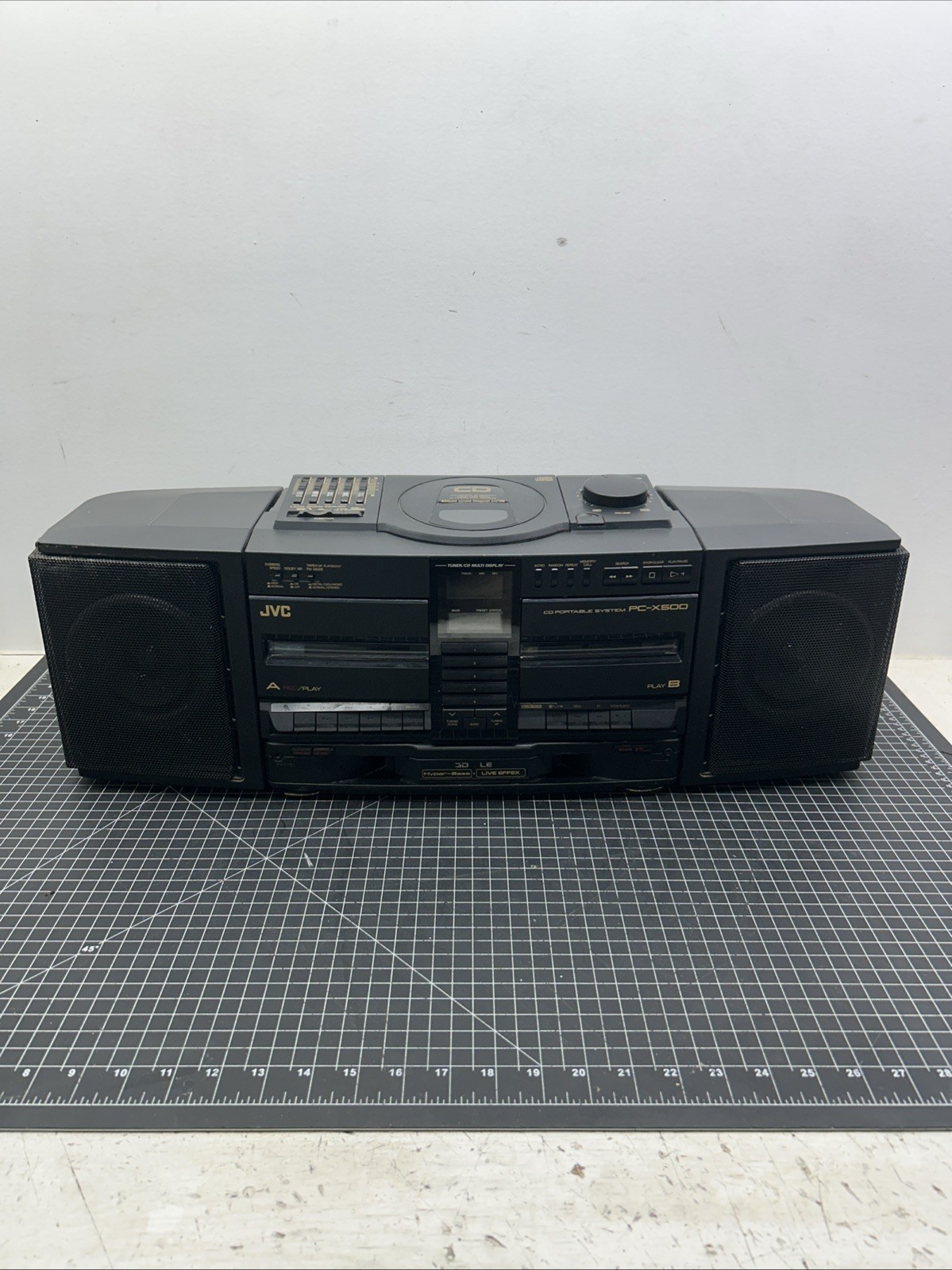 JVC PC-X500 Dual Cassette AM/FM CD Stereo Boombox Powers On Parts/Repair
