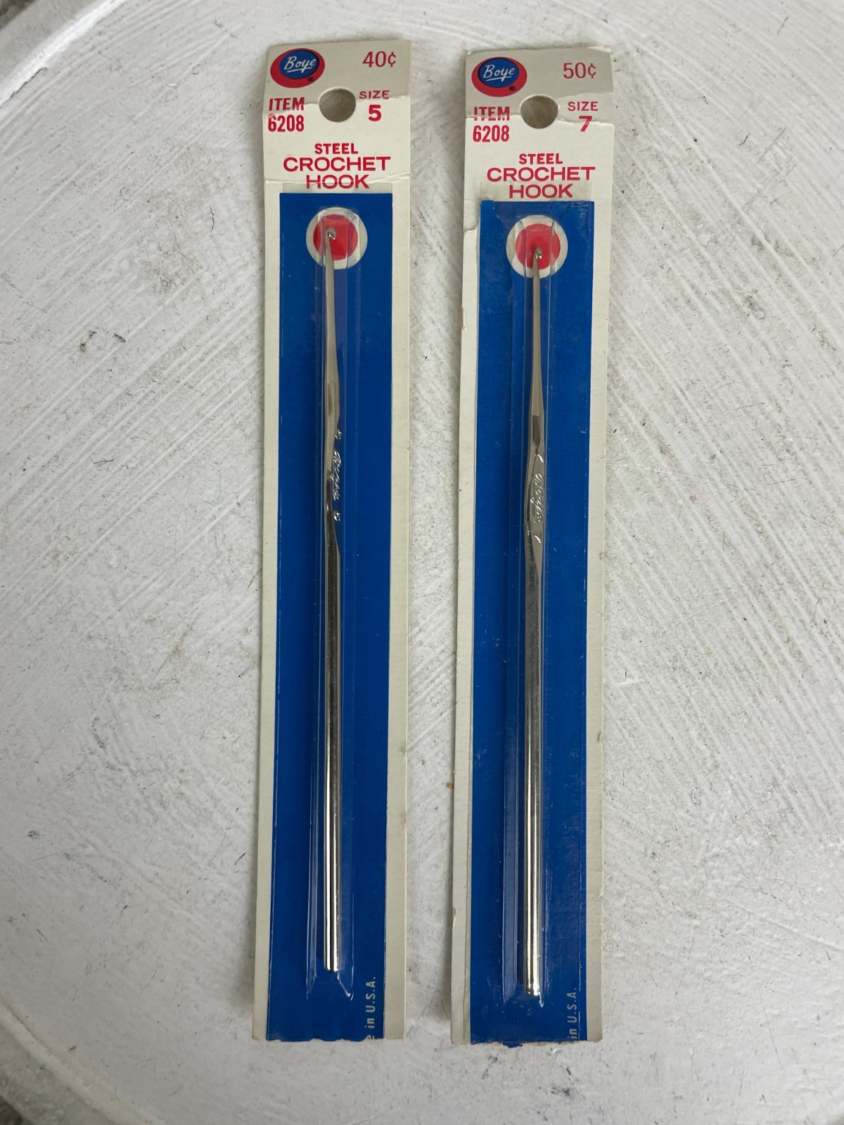 Lot of 2 Boye 6208 Knitting Needle Crochet Steel Hooks Size 5 & 7 Crafts