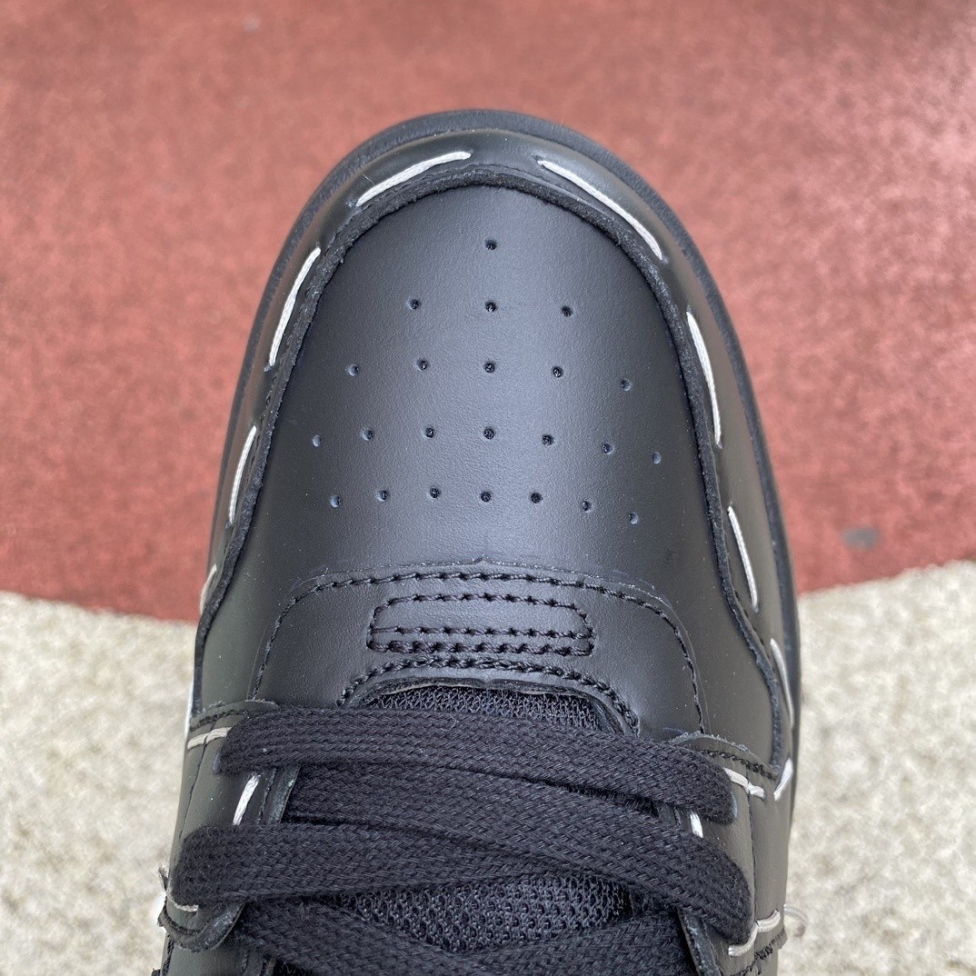 OFF-WHITE Out of Ofhce Black
