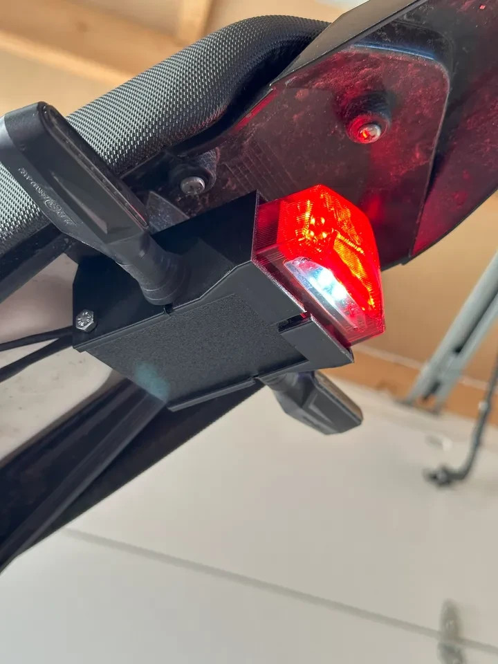 Talaria Sting L1E - Break Light relocation bracket