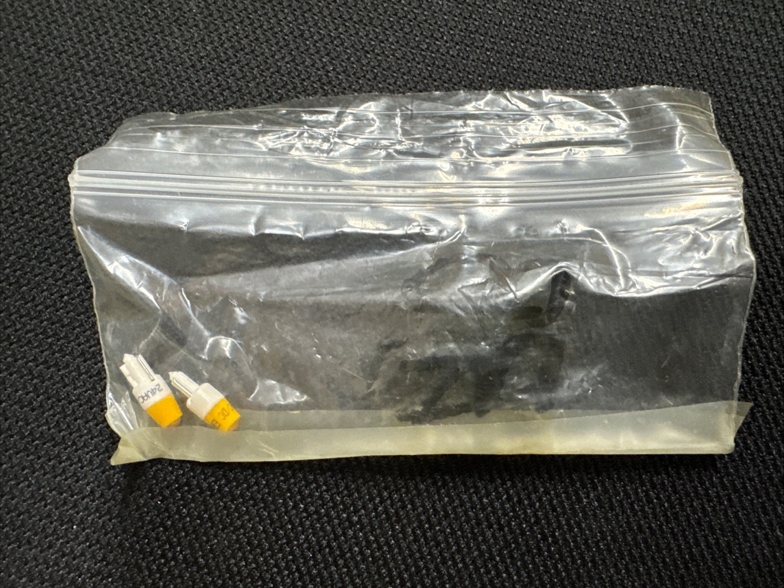 3SB3901-1RB SIEMENS LED WEDGE-BASE 24VDC, YELLOW 3SB39011RB