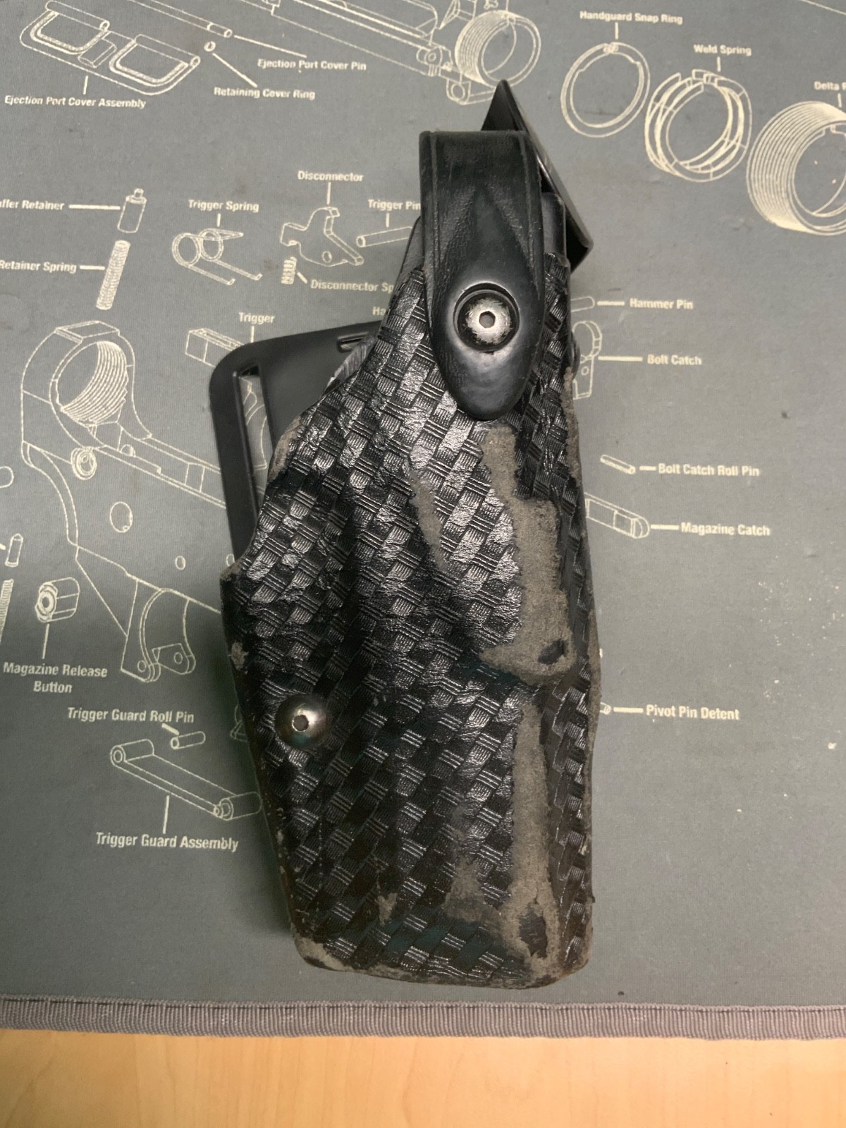 Safariland Kydex Duty Holster basket weave Right hand SW M&P 9
