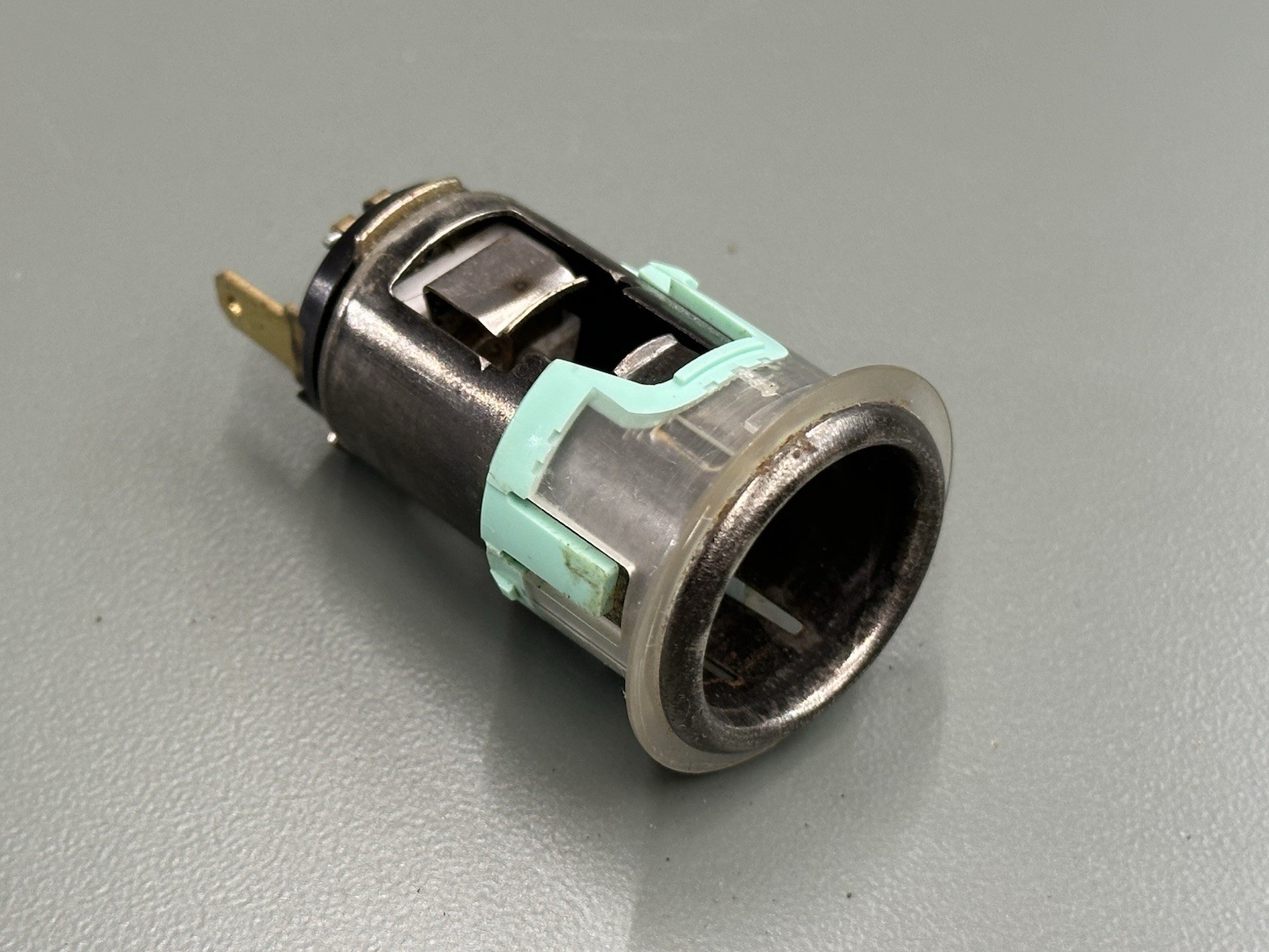 1995-2004 Toyota Tacoma OEM 12V 120W Cigarette Lighter Cig Socket Plug Port
