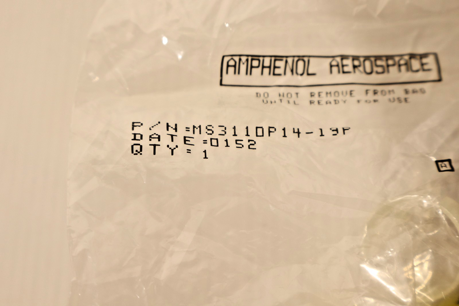 Amphenol MS3110P14-19P Connector - 8 Available