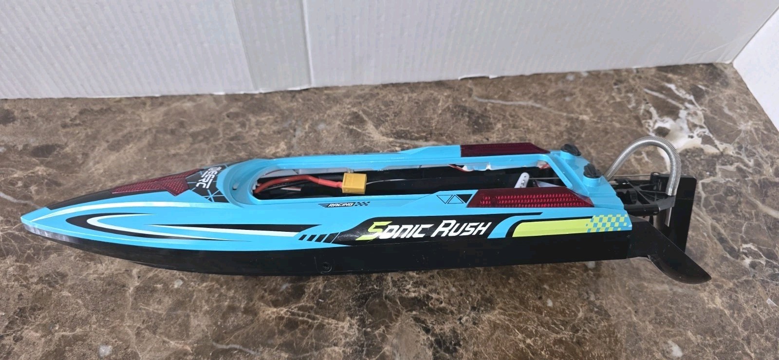 DEERC Racing RC Boat Sonic Rush 34mph Brushless LED For Parts Only