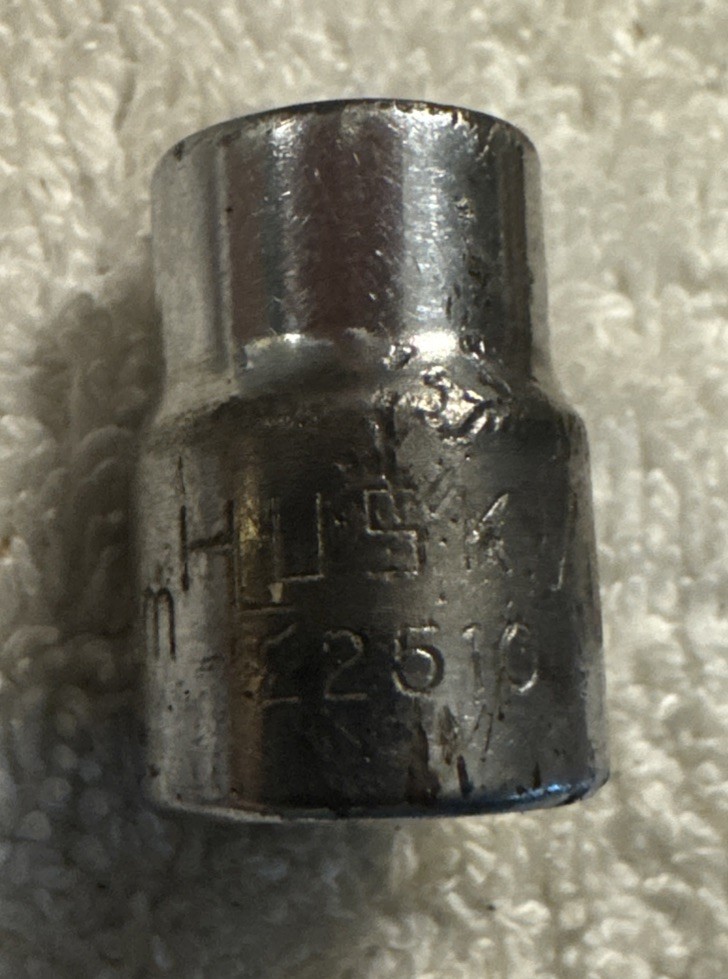 10 mm Husky 3/8" Drive 6 Point 10mm Socket 22510 USA vtg tool
