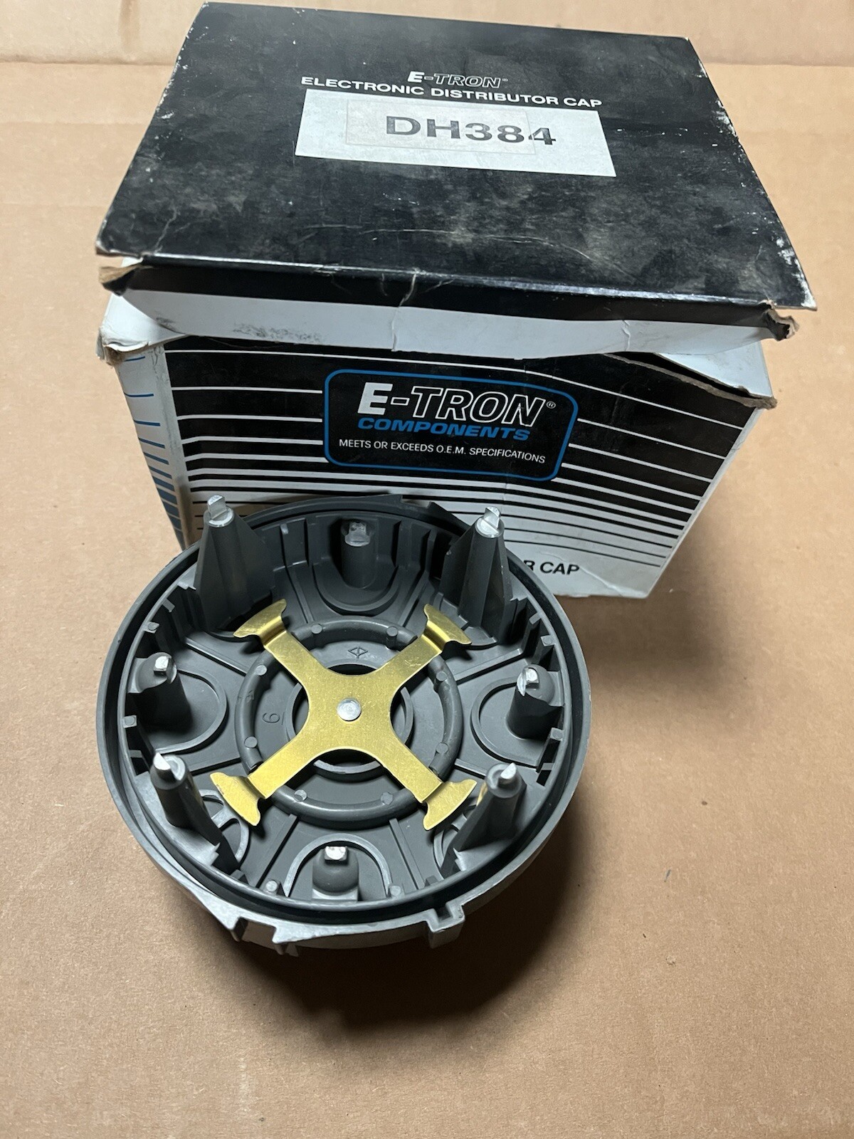 New E-Tron Distributor Cap DH384