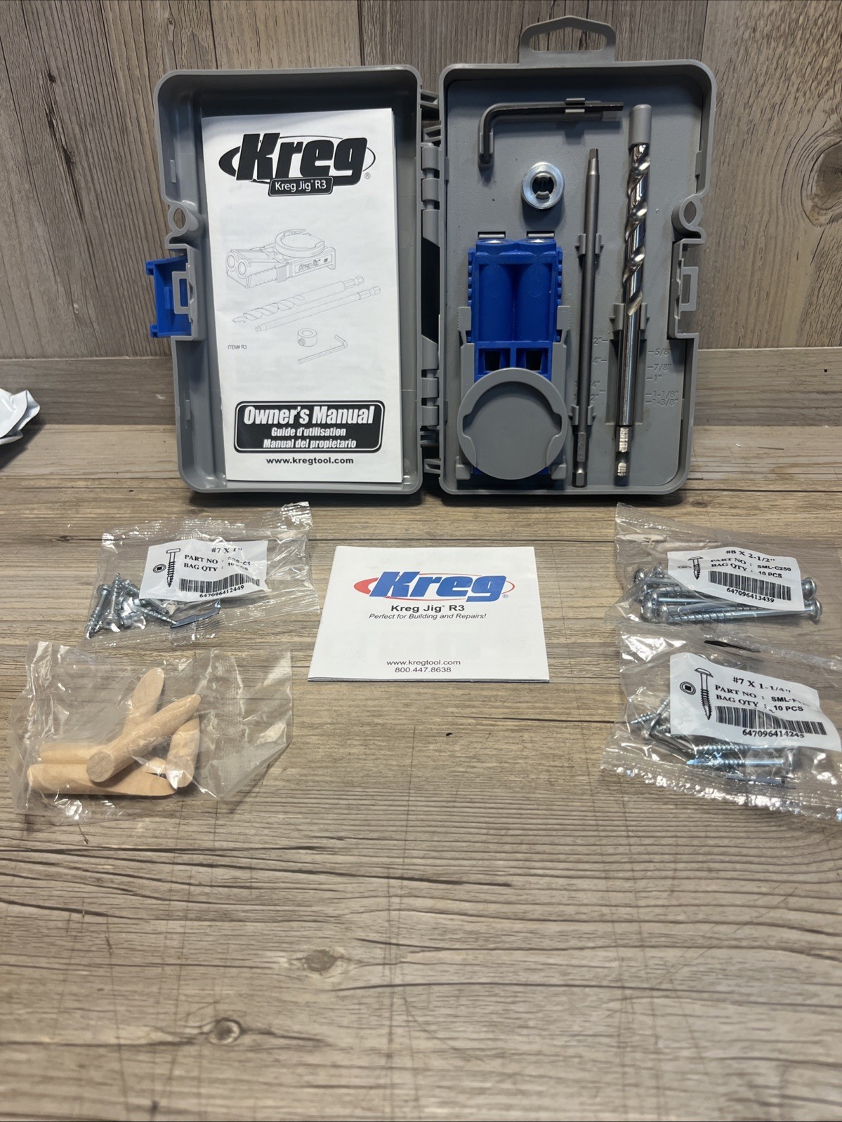 KREG JIG R3 POCKET HOLE KIT WITH CASE, MANUAL & POCKET SCREWS