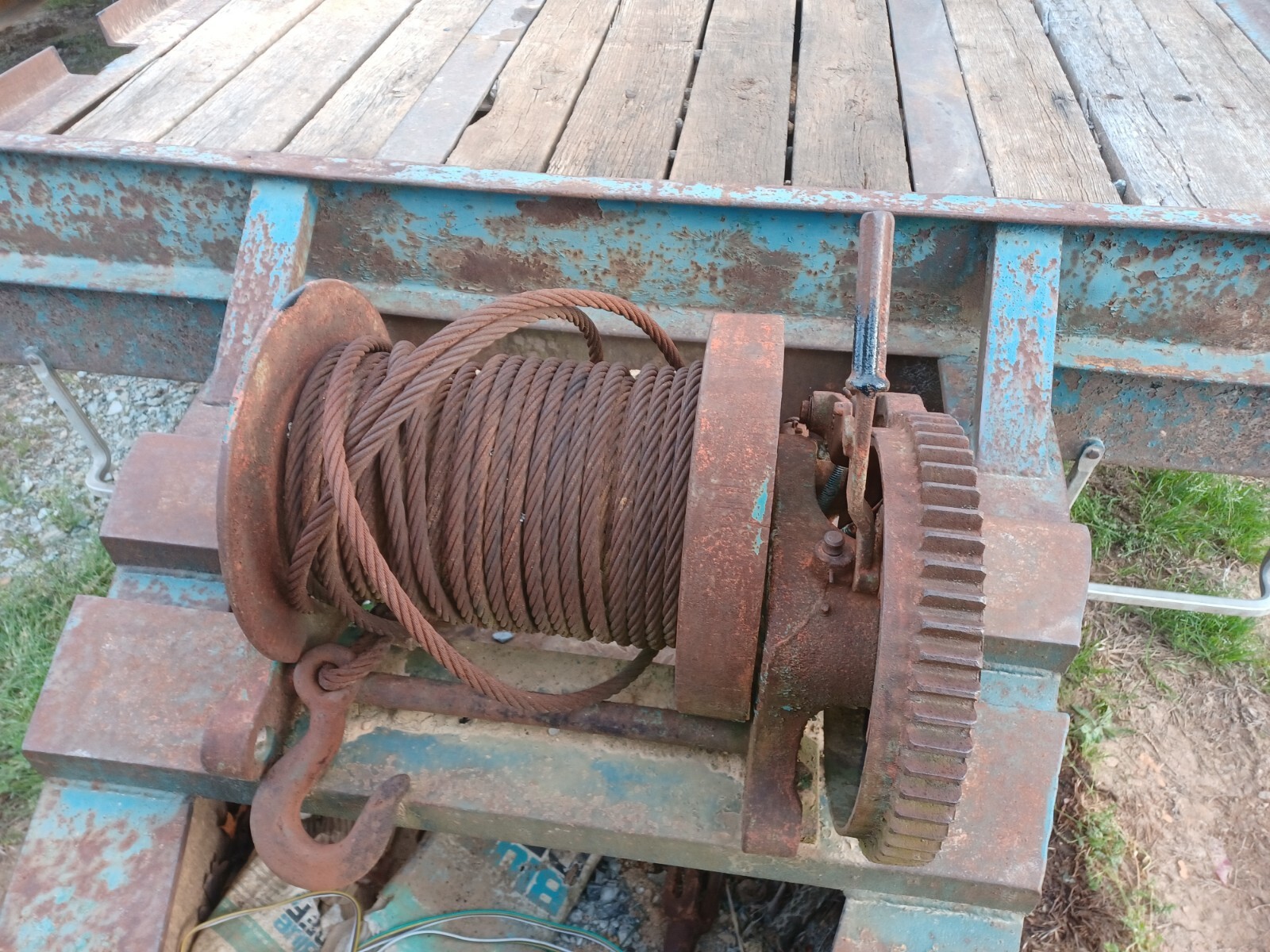 Beebe Bros antique winch 5 ton