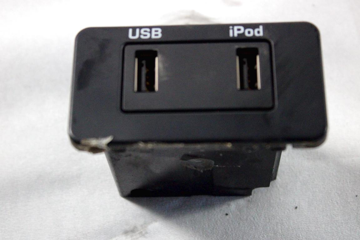 CH2219C166AB Door Entrance USB LAND ROVER DISCOVERY 4 3.0 D 4X4 155KW AUT 5P (2