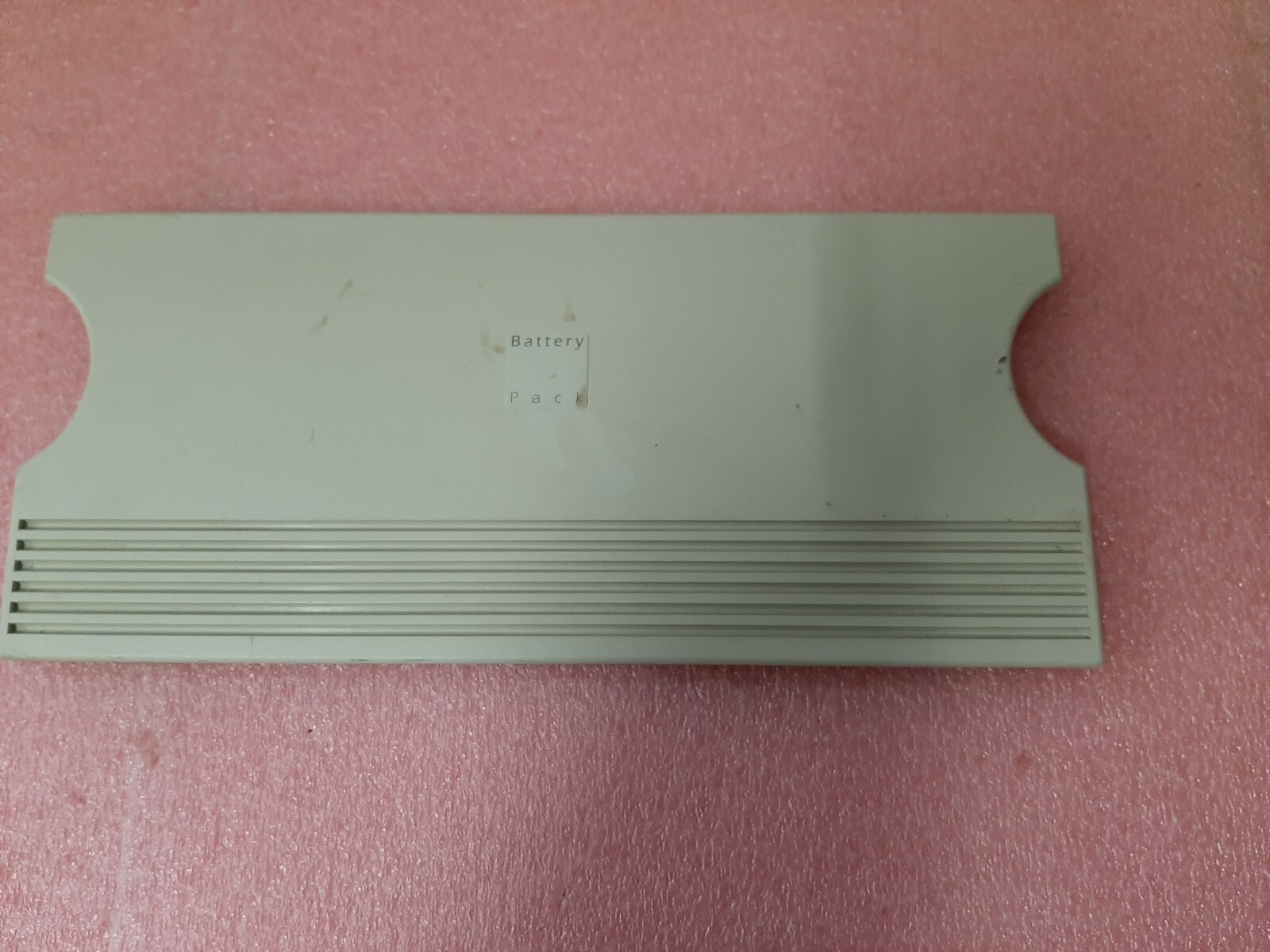 APC  Battery Pack 5U Beige Faceplate Cover Bezel 870-7661