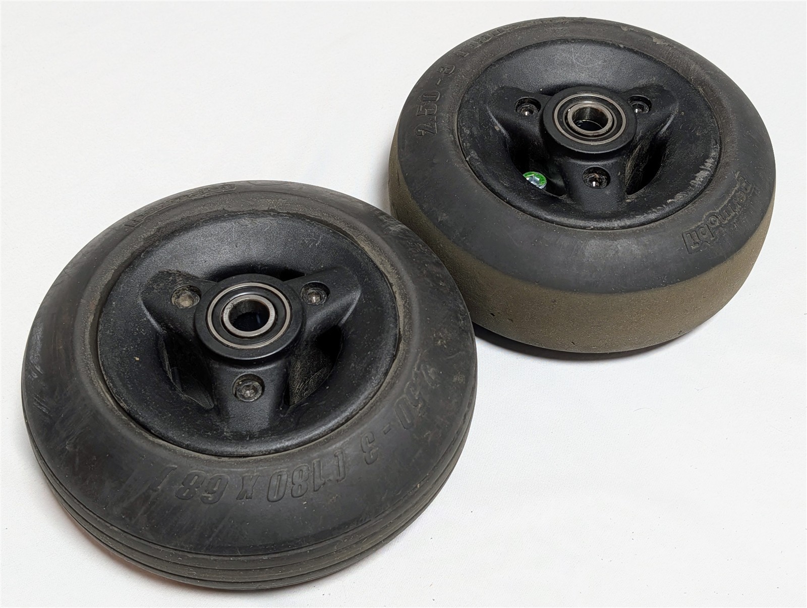 Set of 2 Permobil M3 Corpus Caster Wheels 2.50-3 (180 x 68) Flat Free Tires