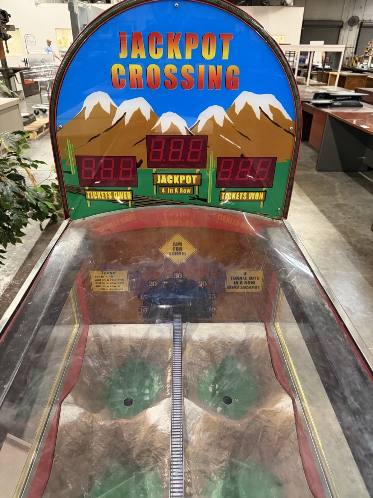 JackPot Crossing - Arcade Amusement Game - Vintage Amusement