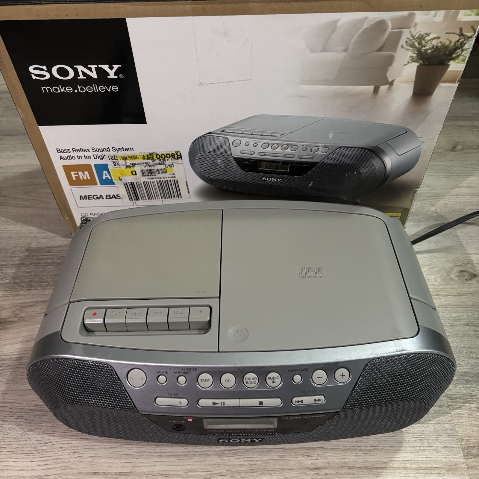Sony CFD-S05 CD Radio Cassette-Corder Player Gray Boombox Mega Bass With Box