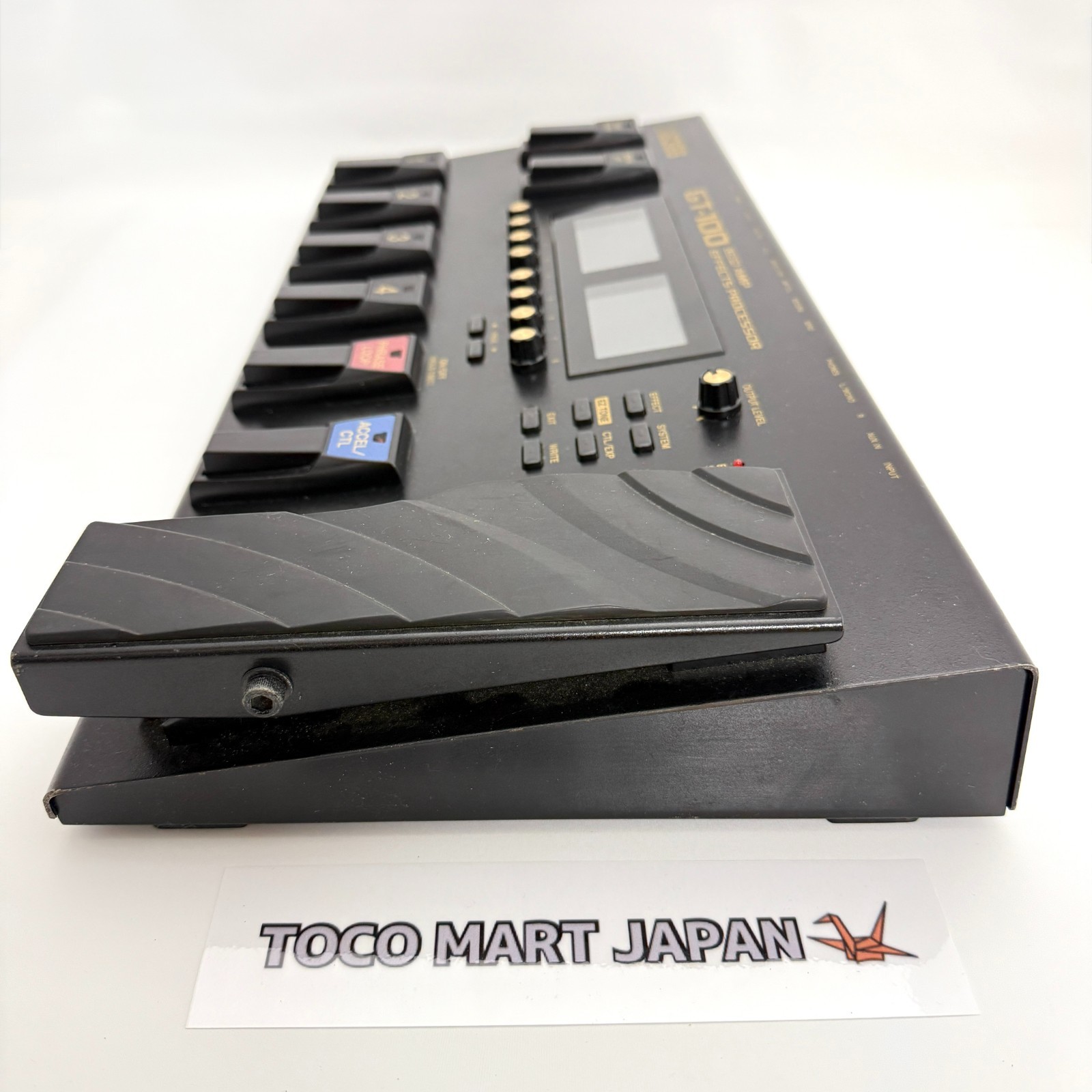Boss GT-100 Multi-Effects Processor Guitar Effect Pedal w/ Adapter Japan #0142