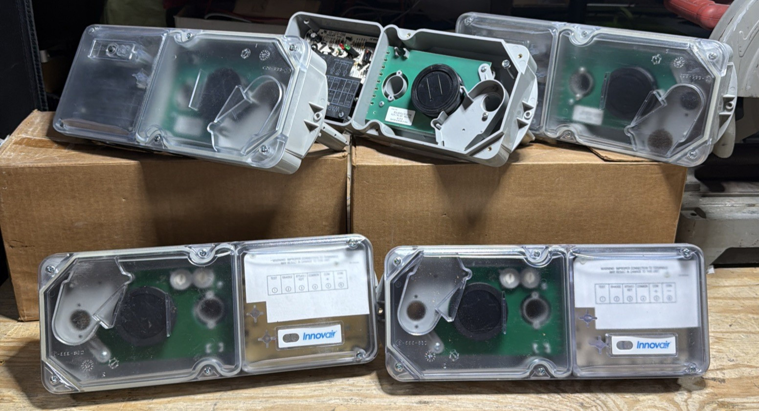 Lot of Innovair System Sensor FCI 3x DH100ACDCLP 2x ADP Photoelectric Duct READ