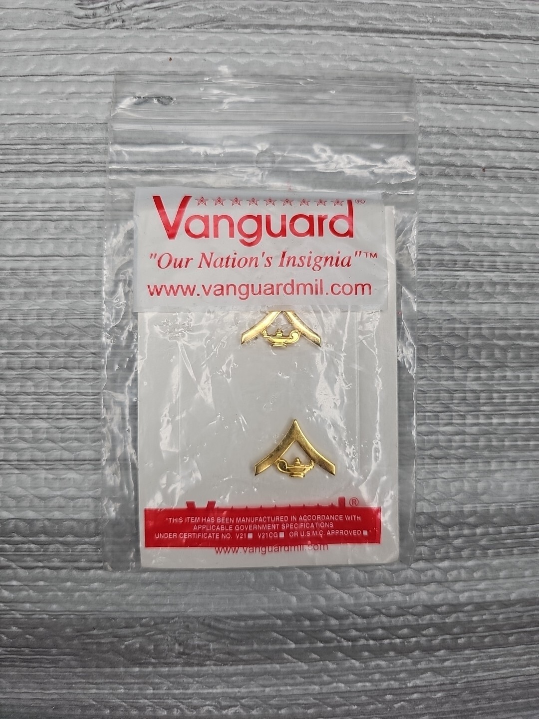 US MILITARY INSIGNIA SET OF 2 MARINE CORPS USMC PRIVATE RANK GOLD COLOR JROTC