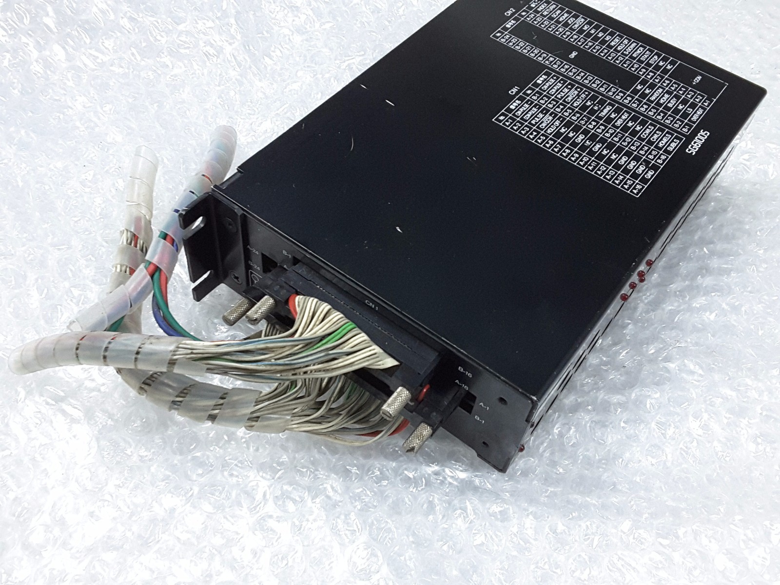VEXTA PULSE GENERATOR SG6100S.