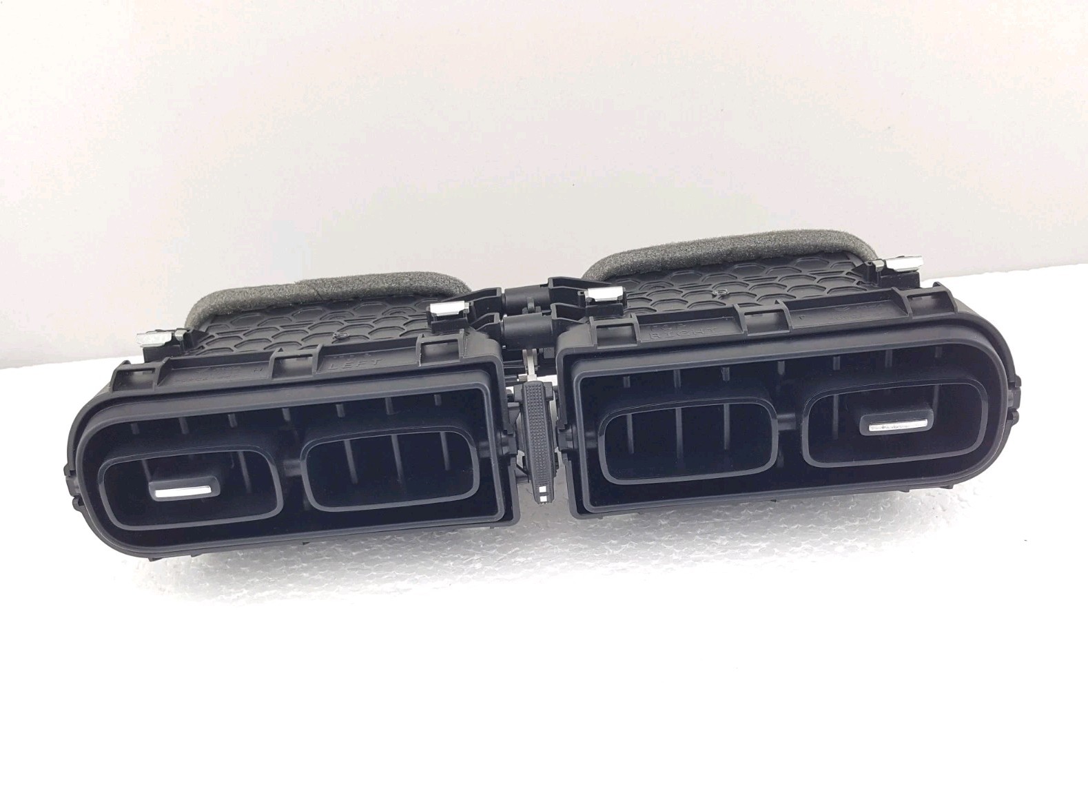 CITROEN C3 (2016 - 2024) CENTRE DASHBOARD AIR VENT - 98124857ZD (GENUINE)