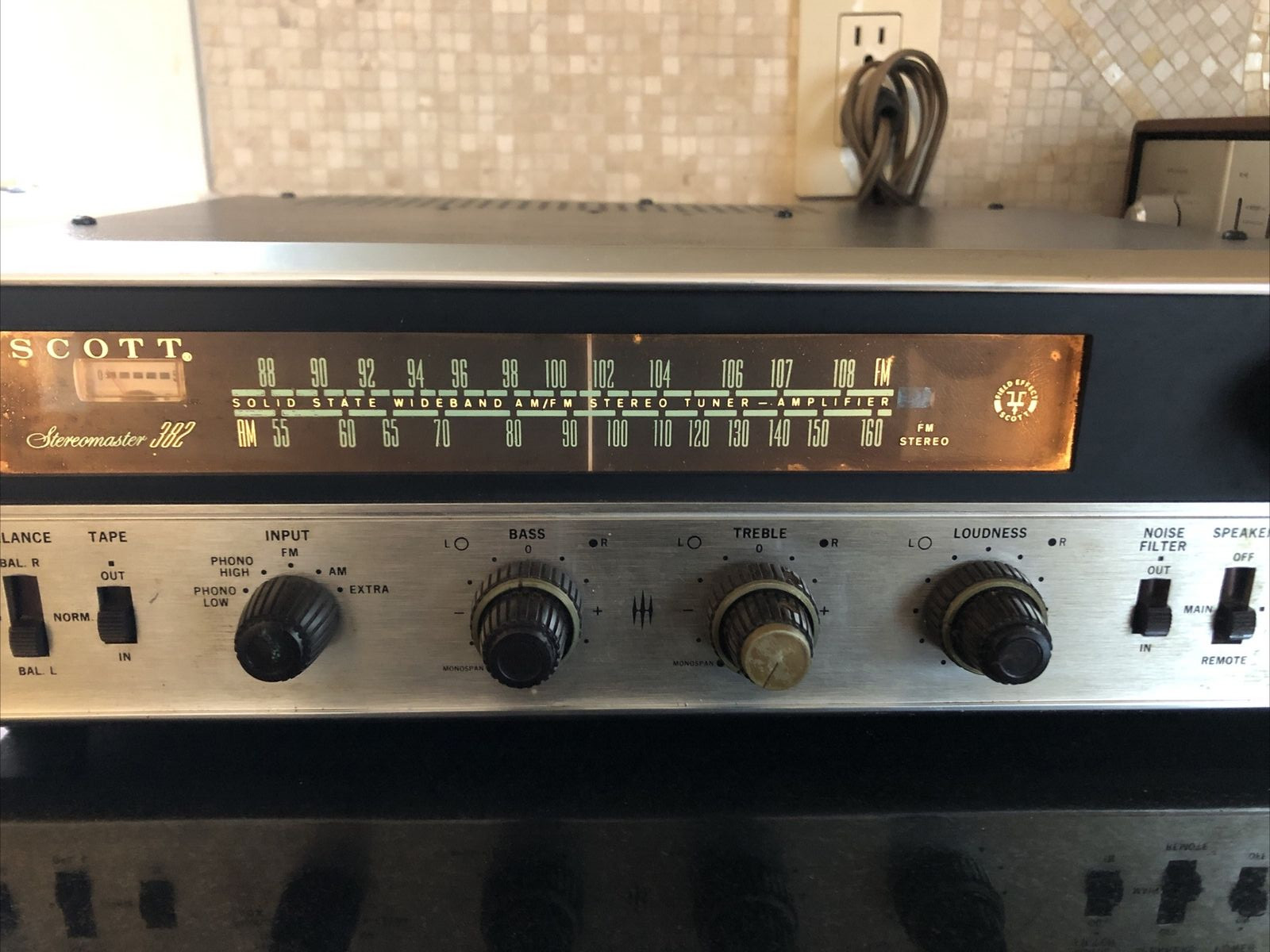 Scott Stereomaster 382 AM/FM Solid State Stereo Tuner Amplifier