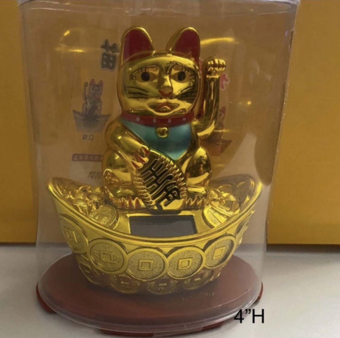 Solar powered Gold Beckoning Fortune Cat Japanese Oriental Solar Toy