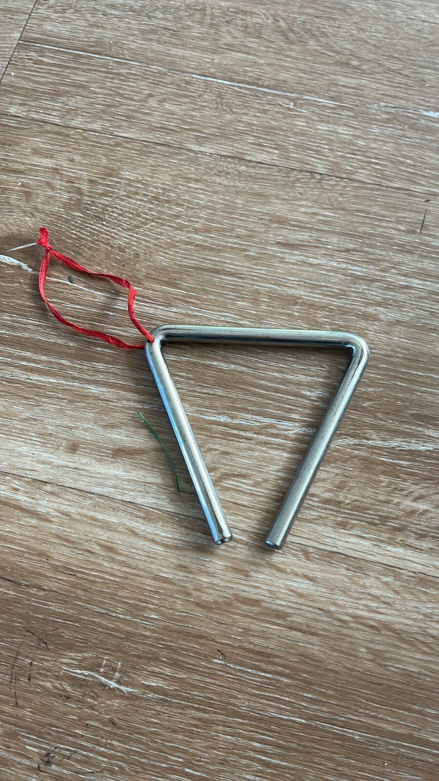 Hand Percussion Triangle Bell Idiophone Type Musical Instrument 4" Loc C