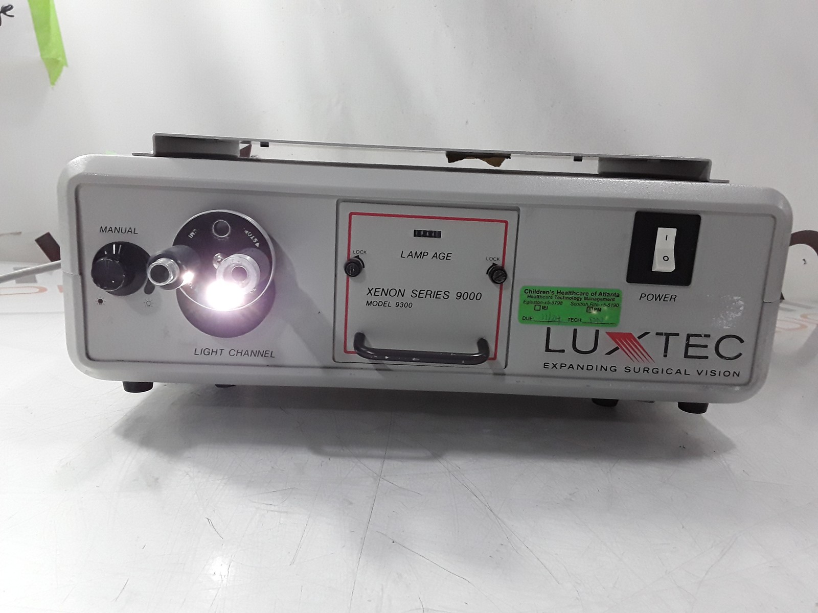 Luxtec 9300 Xenon Series 9000 Light Source