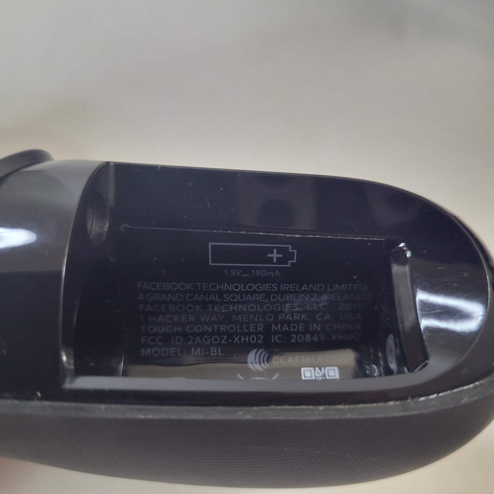 Oculus Rift S VR Headset & Touch Controllers - Untested - For Parts or Repair