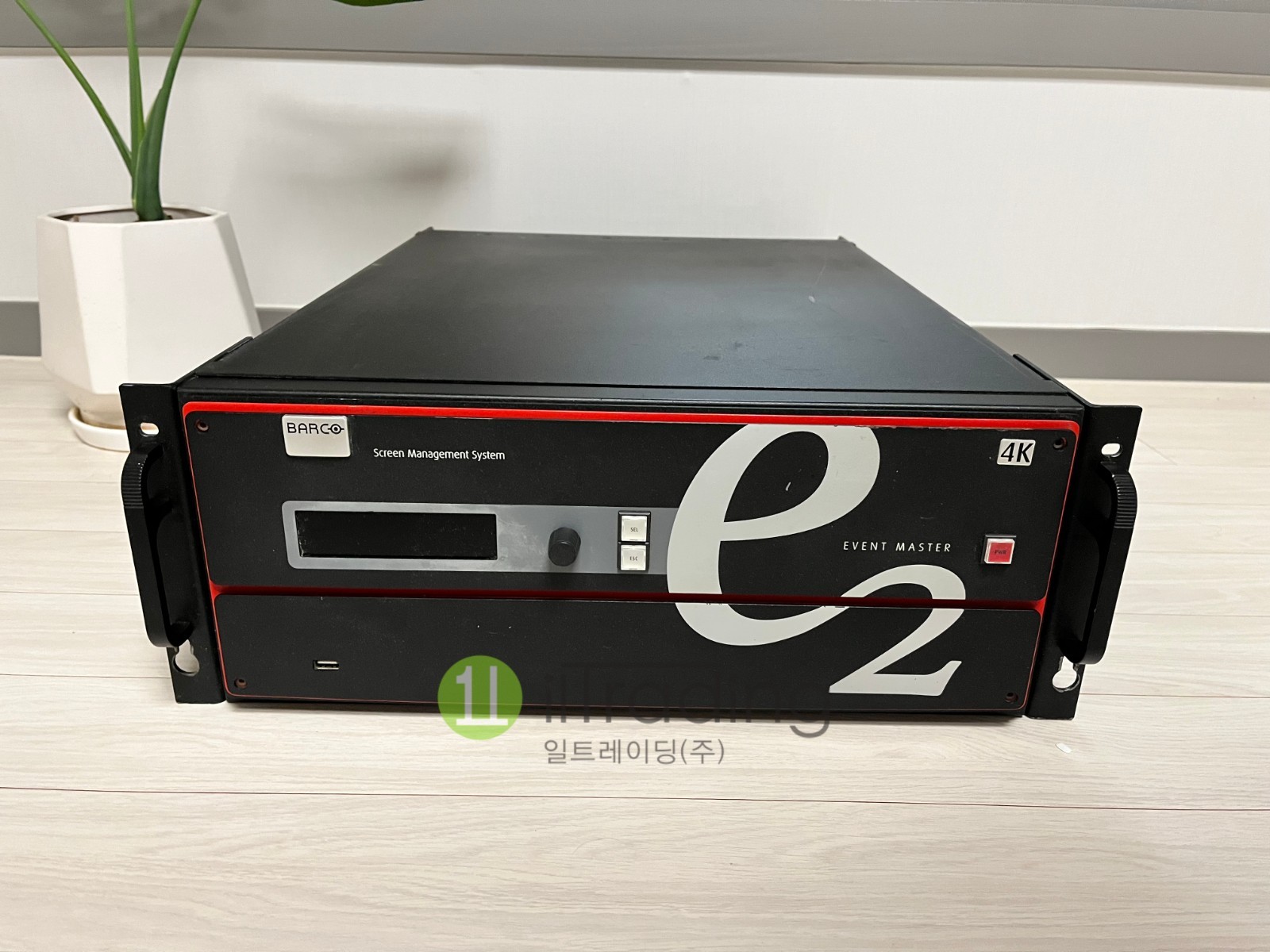 Barco Event Master E2 4K Screen Management System Video Processor