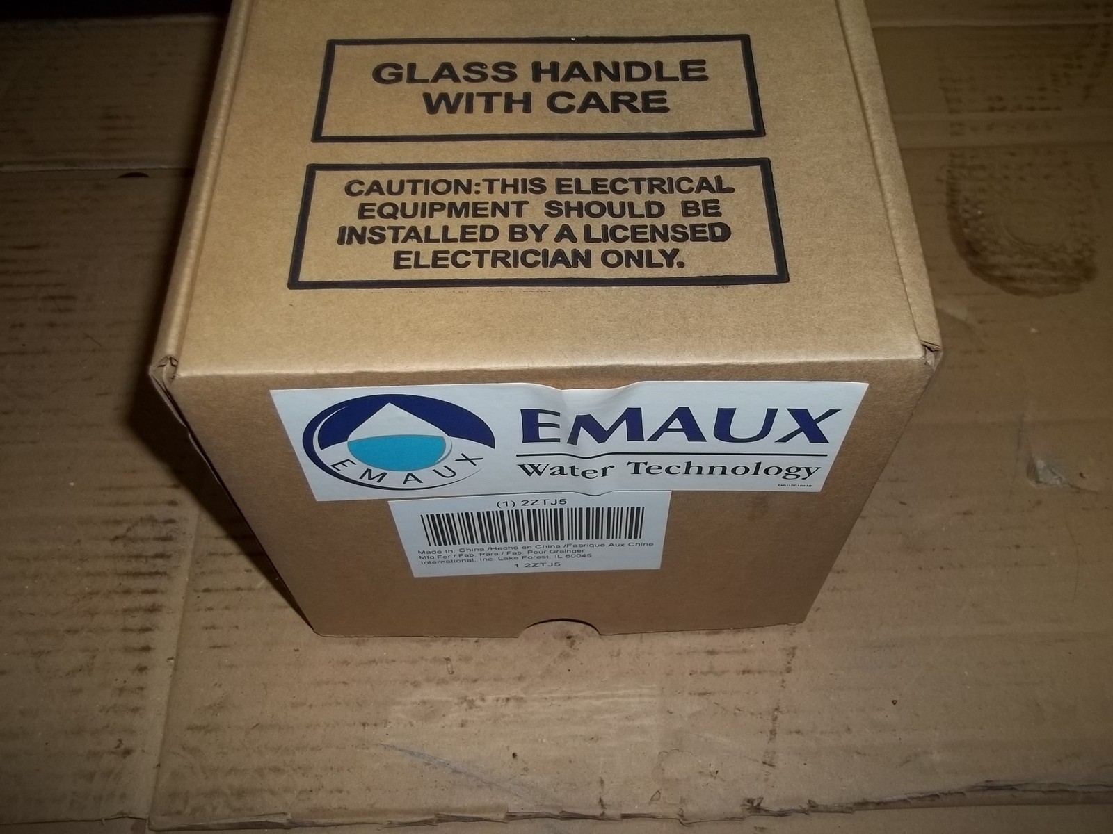 NEW Emaux 2ZTJ5 Incandescent Pool Light Niche Model UL-S100SN *FREE SHIPPING*